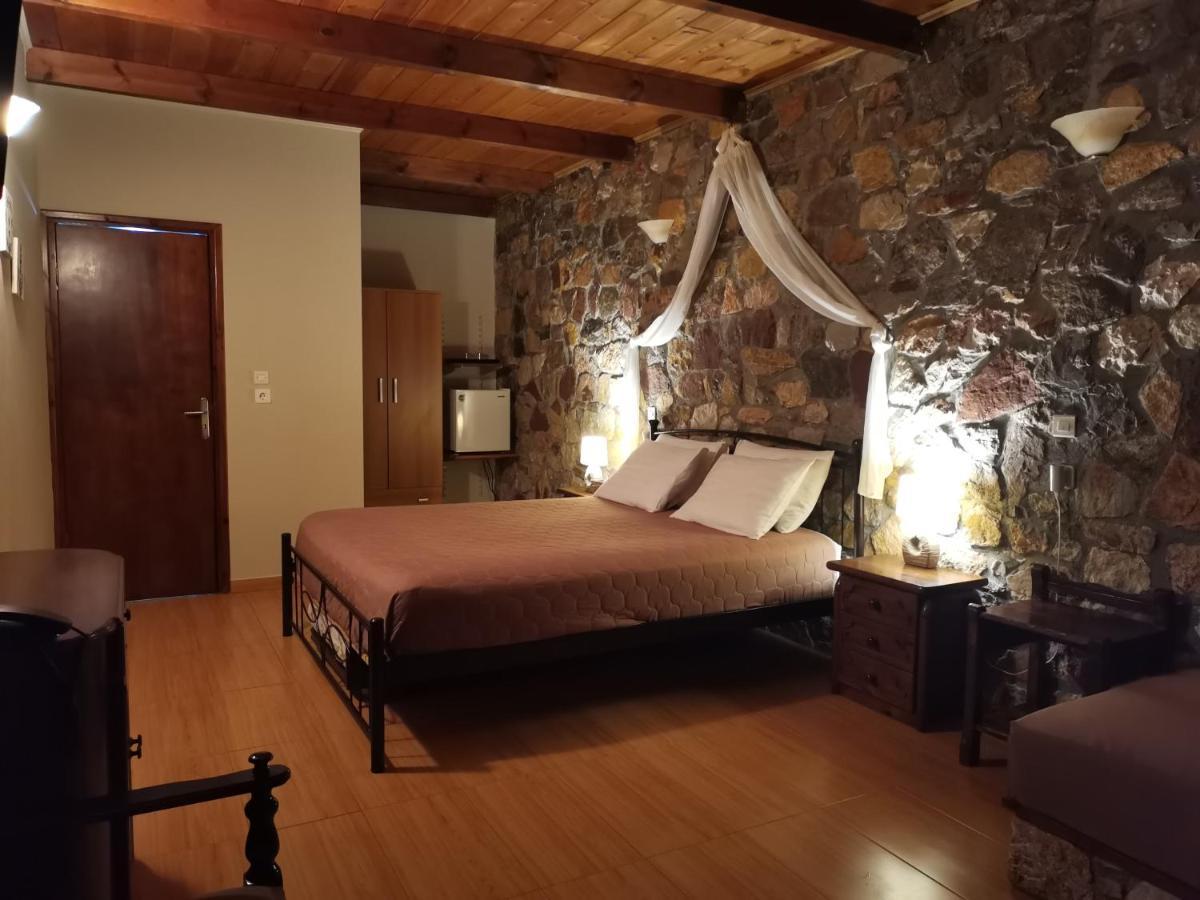 Ataviros Hotel Émbonasz Kültér fotó