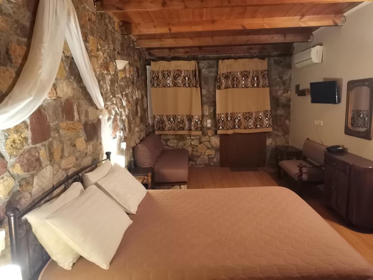 Ataviros Hotel Émbonasz Kültér fotó
