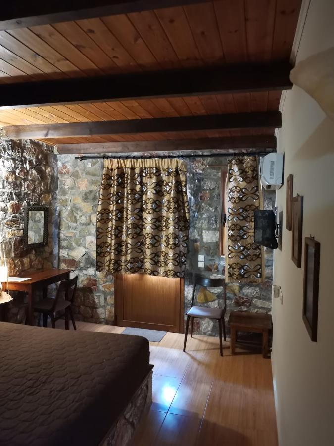 Ataviros Hotel Émbonasz Kültér fotó