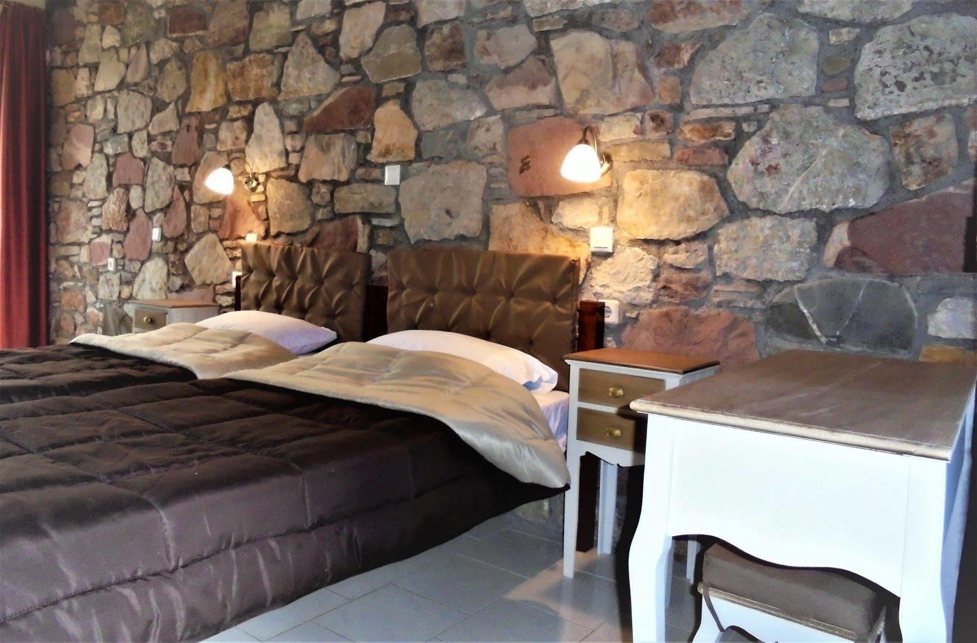 Ataviros Hotel Émbonasz Kültér fotó